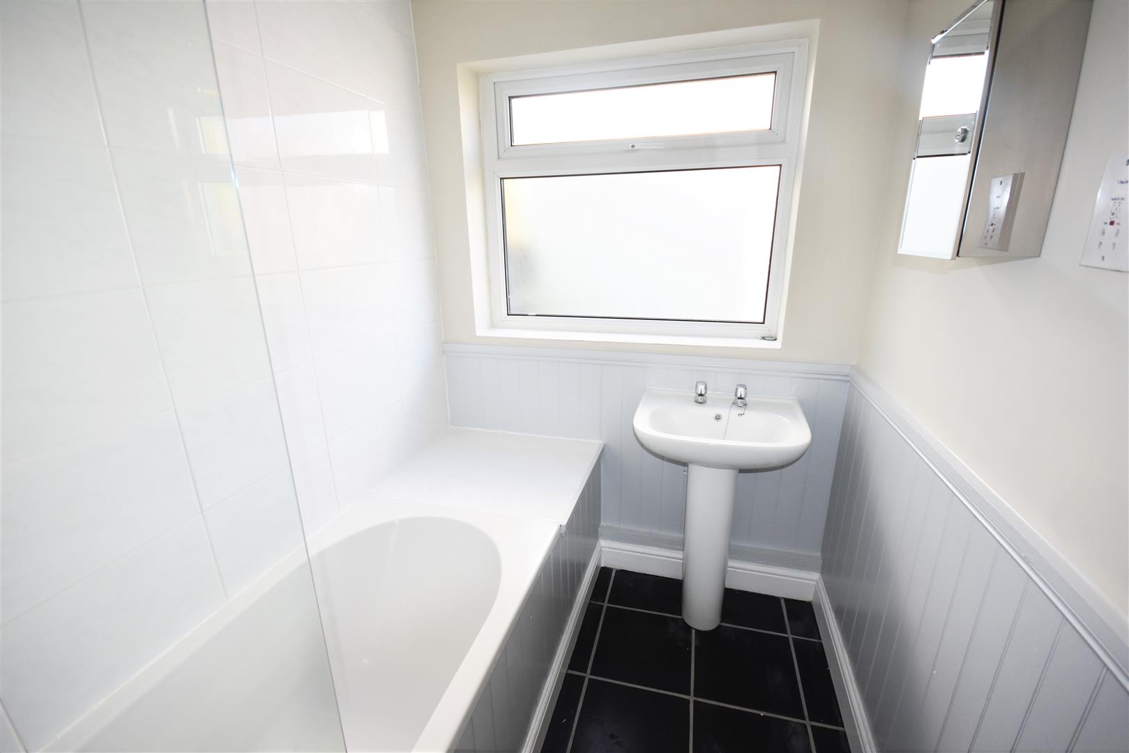 8 Grove Terrace, Penarth, Vale of Glamorgan, CF64 2NL